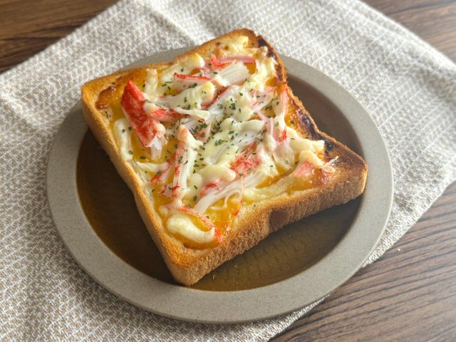 和風カニカマ味噌トースト