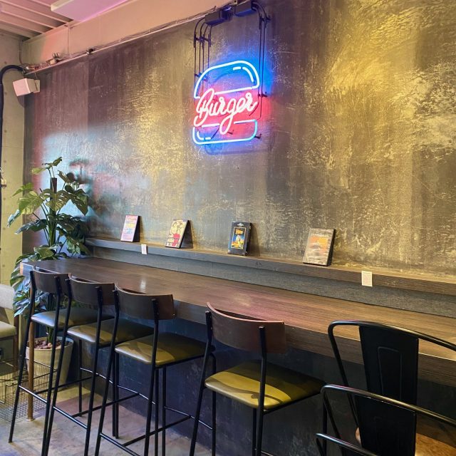 RICH GARDEN 梅田中崎町 店内