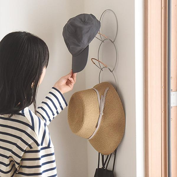 ハットフックハンガー