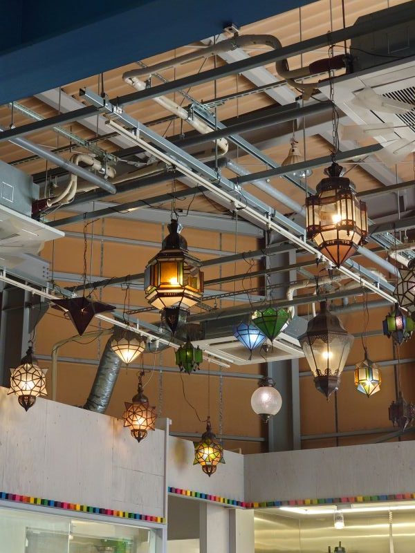 add knot（アドノット）店内の照明