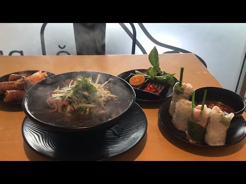 フィジー で唯一のベトナム料理レストランのオススメ料理は？