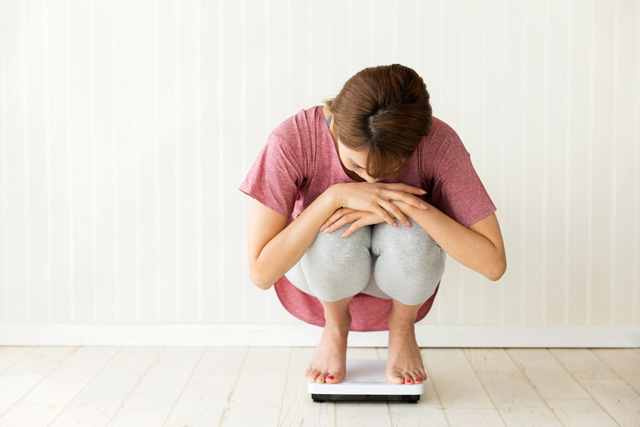 NEW
BLOG
9/26 (金)
秋はダイエットのチャンス!季節を利用して理想の体型を目指すコツ3つ
脳腸活アドバイザー 桜華純子12 ダイエット 女性