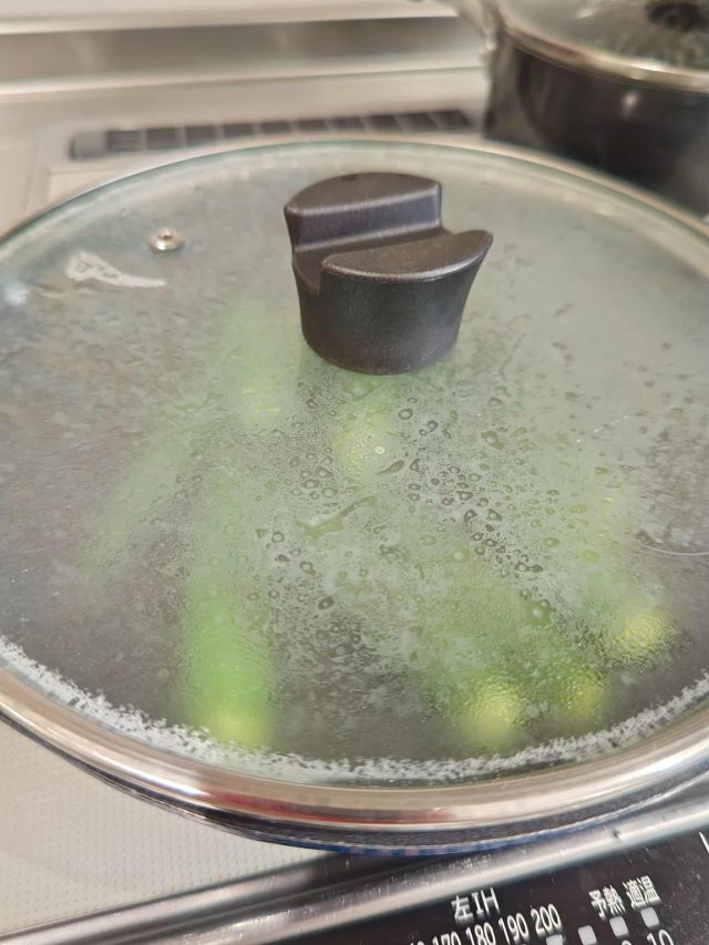 蒸し焼きの工程