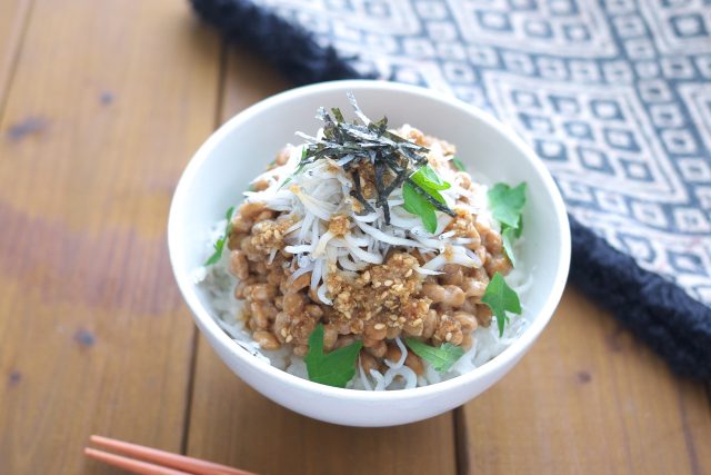 納豆しらすのっけご飯