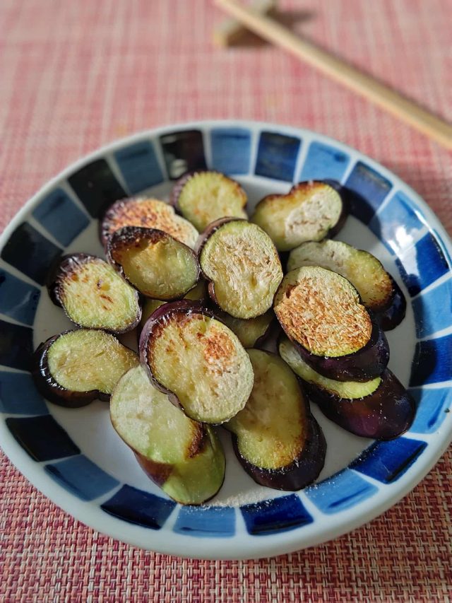 蒸し焼きなすのウニ塩かけ