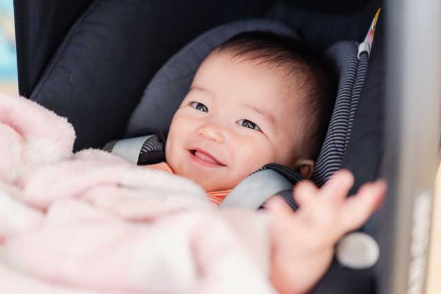 NEW 
 10/15                                (水) 
 「ロッカーはありますか」を英語で言うと？
 編集部（協力：eステ）16