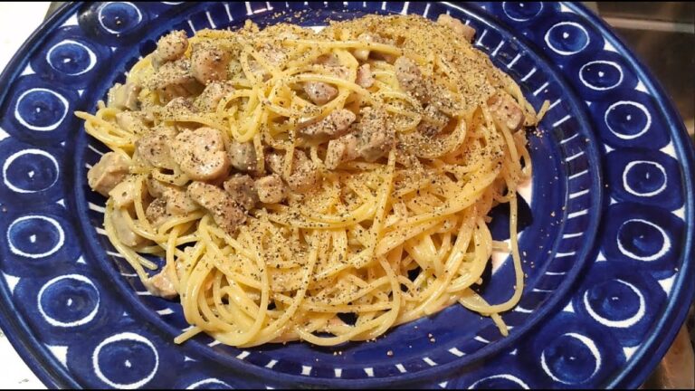 グルテンフリーパスタのカルボナーラとごぼう煮、枝豆