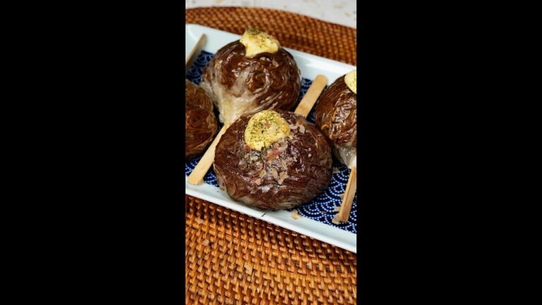 【ライスペーパーで焼きそばを簡単アレンジ♡】子どもが喜ぶ見た目！ライスペーパーで作る焼きそばロリポップ / Yakisoba Noodle Pops