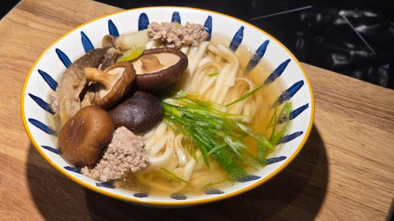 フリースタイルのラーメン🍜...（レシピには決して従いません笑）