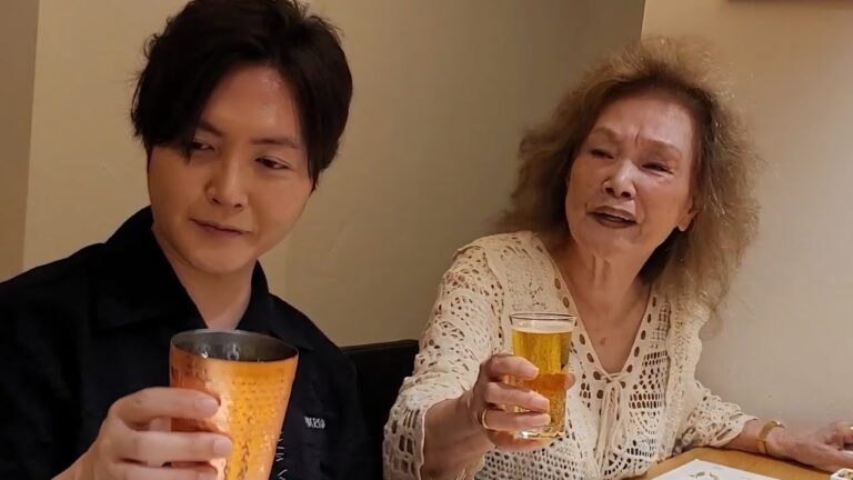 84歳のお婆ちゃんにお酒を飲ませたら大暴れしてしまいました。