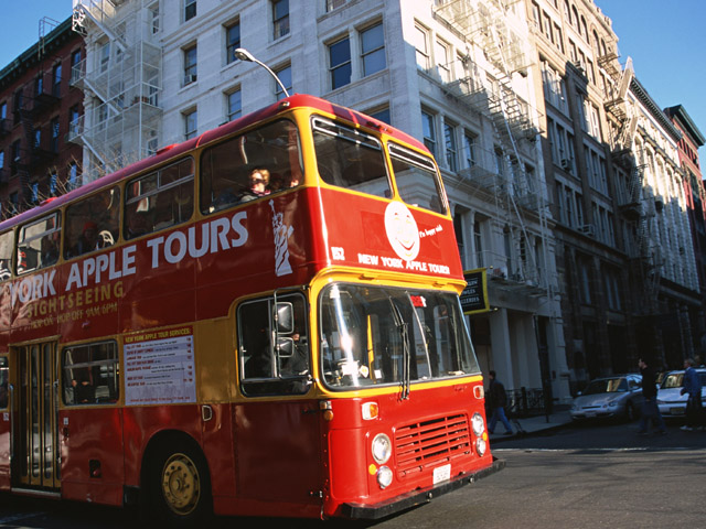 NEW 
 10/14                                (火) 
 英語「Where should I get off ?」の意味って？
 編集部（協力：eステ）10646