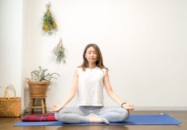 経路ヨガ　イメージ