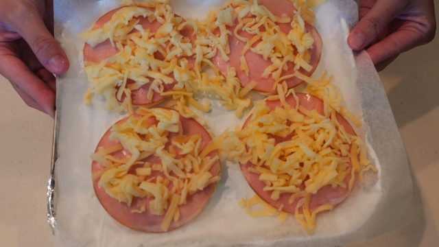 米粉で作る「ハムチーズパン」