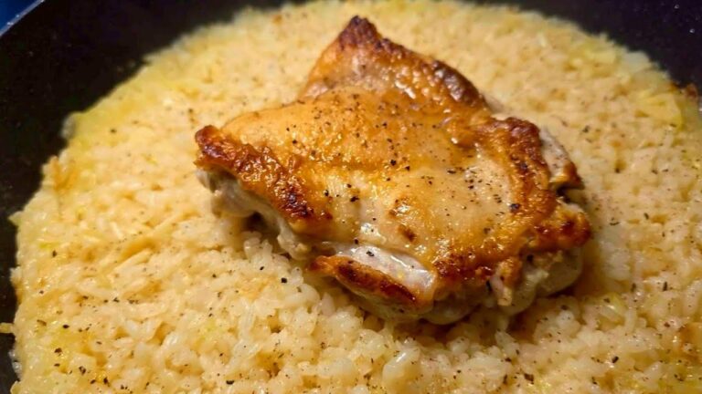 今年一番旨い自信あります。鶏肉一枚で作るやけくそパエリアがヤバすぎる