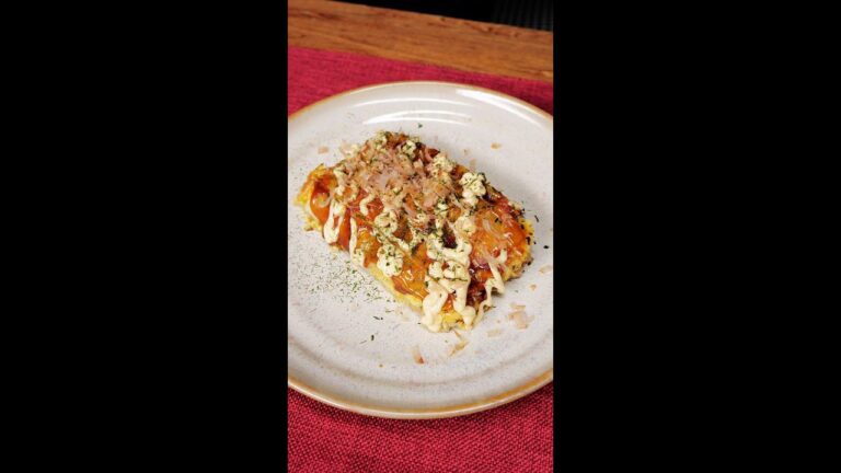 【余り餅の救済レシピ！餅×キャベツの“超もっちり”お好み焼き革命】「キャベツたっぷりで最高！」「卵焼き器だけで作れる！」 / Mochi Okonomiyaki