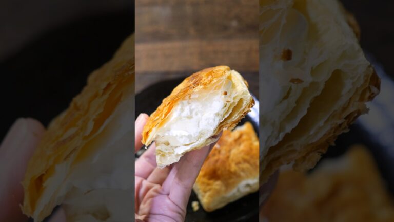 材料２つ・誰でも簡単に美味しく作れる！「生クリームパイ」の作り方 #shorts #cooking