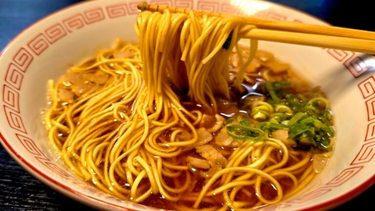 ハッキリ言って革命です。豚バラ肉で作る【背脂ラーメン】が恐ろしい旨さだ