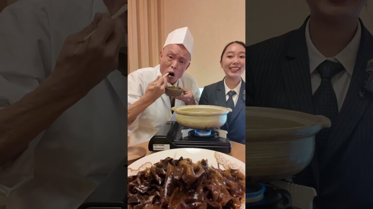 店長が生わかめを食べたことがないと言うので、寒い中わかめ漁に行きました！